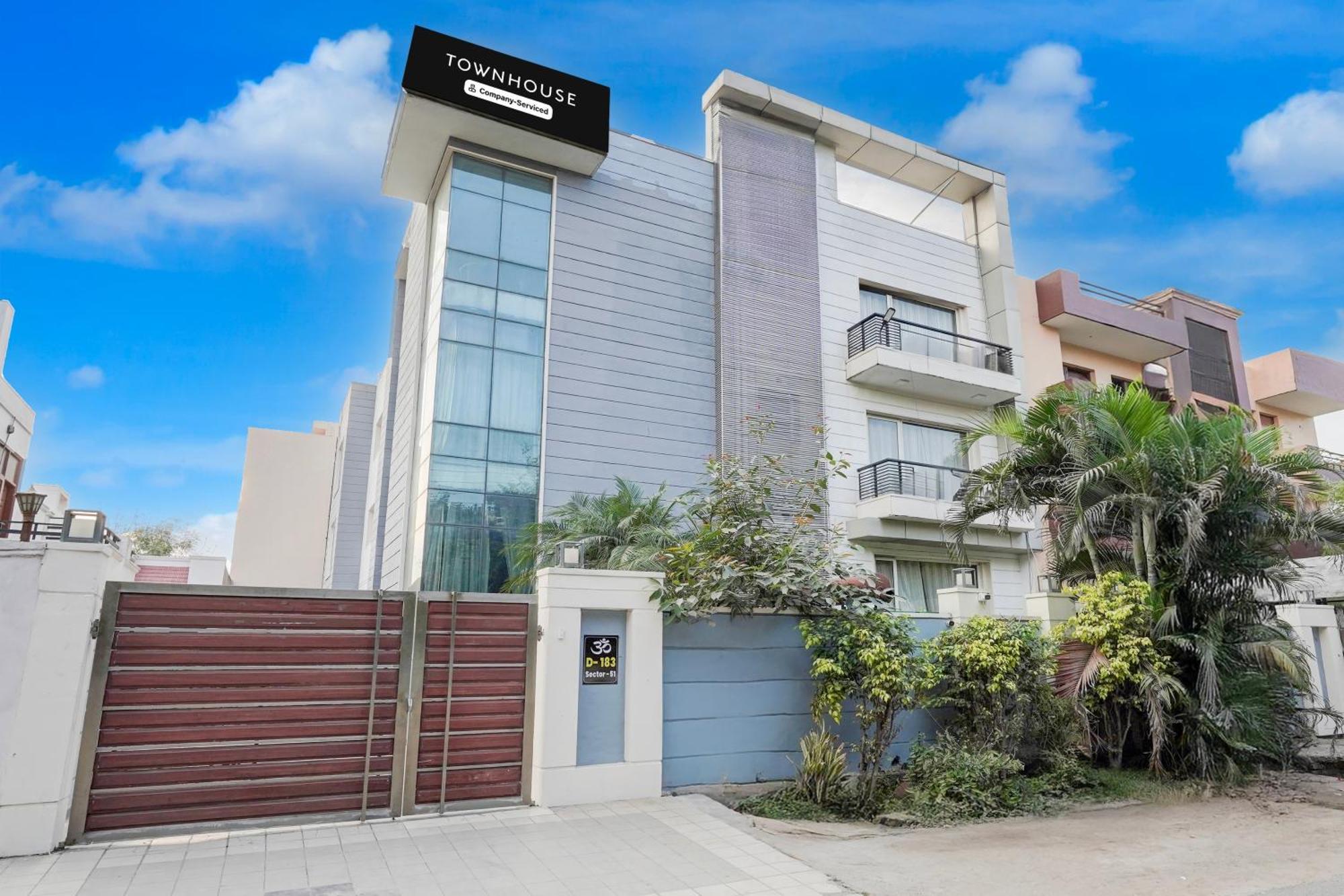 Super Townhouse Sector 51 Noida Near Metro Station 호텔 외부 사진